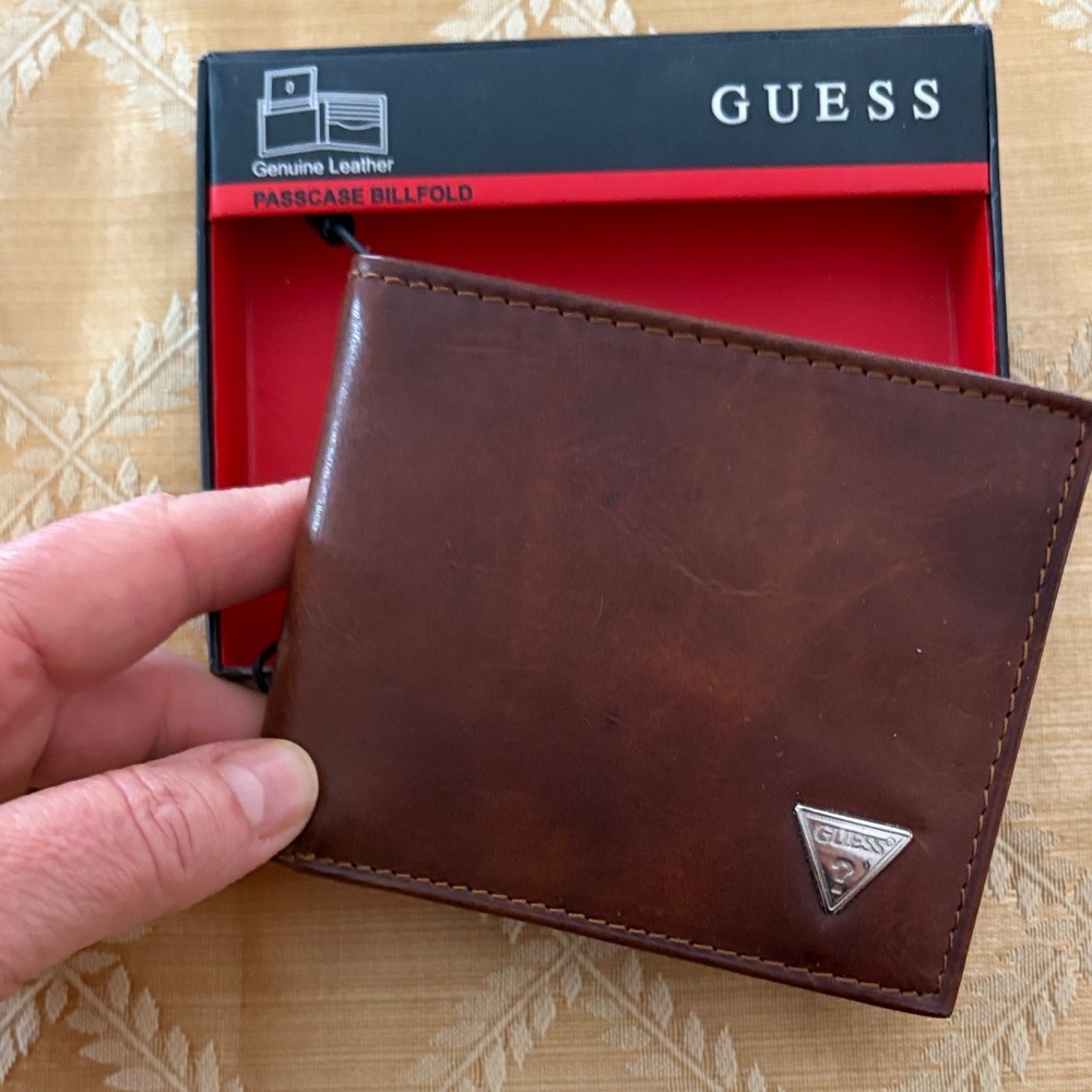 GUESS Dark Brown Leather Wallet NWT